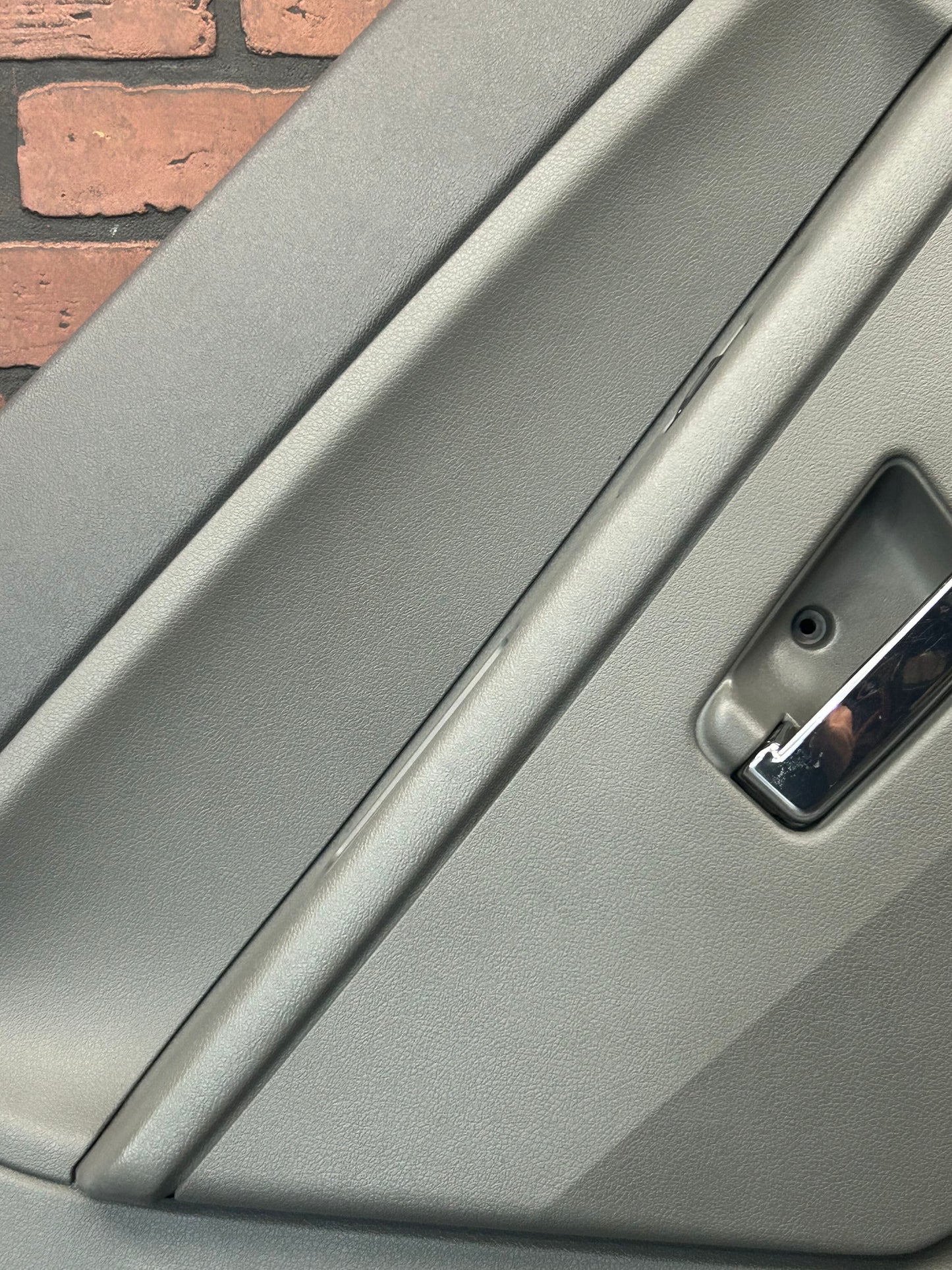 2005-2007 Jeep Grand Cherokee SRT8 Rear Driver Left Side Interior Door Panel