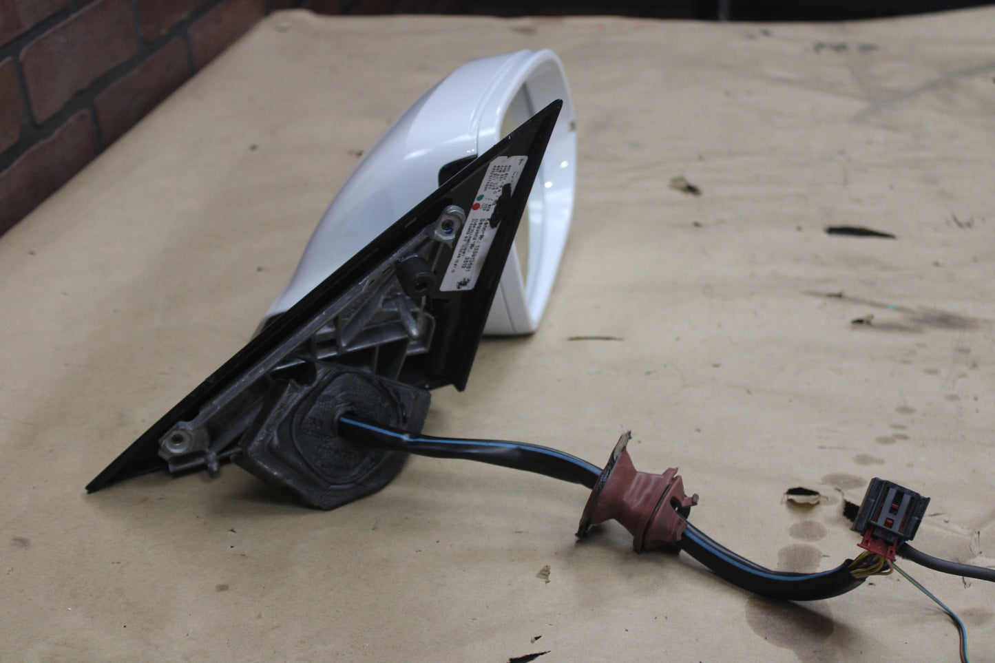 2013-2018 AUDI A8L A8 S8 PASSENGER RIGHT SIDE DOOR MIRROR W/ CAMERA OEM
