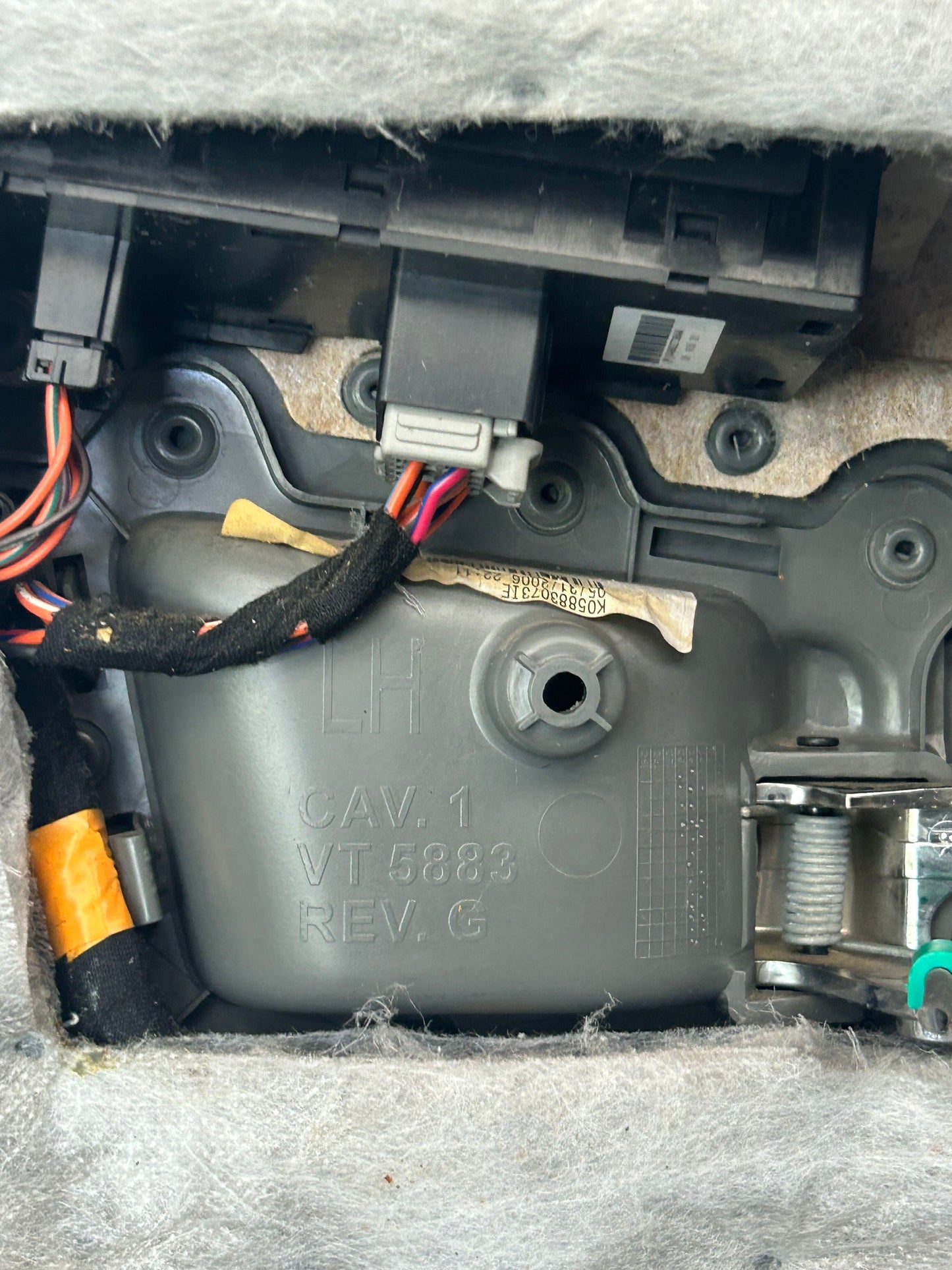 2005-2010 Jeep Grand Cherokee WK OEM Interior Front Driver Left Door Panel
