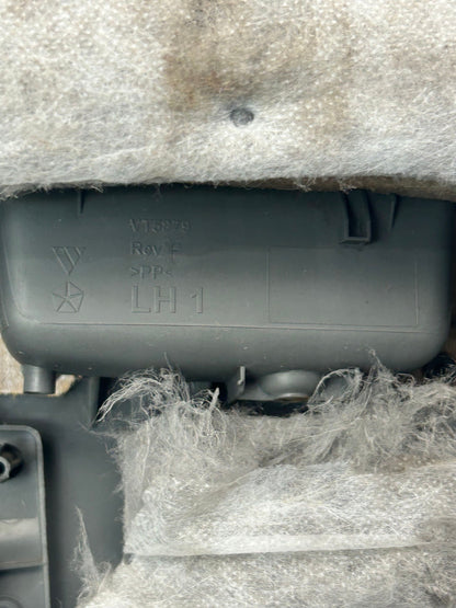 2005-2010 Jeep Grand Cherokee WK OEM Interior Front Driver Left Door Panel