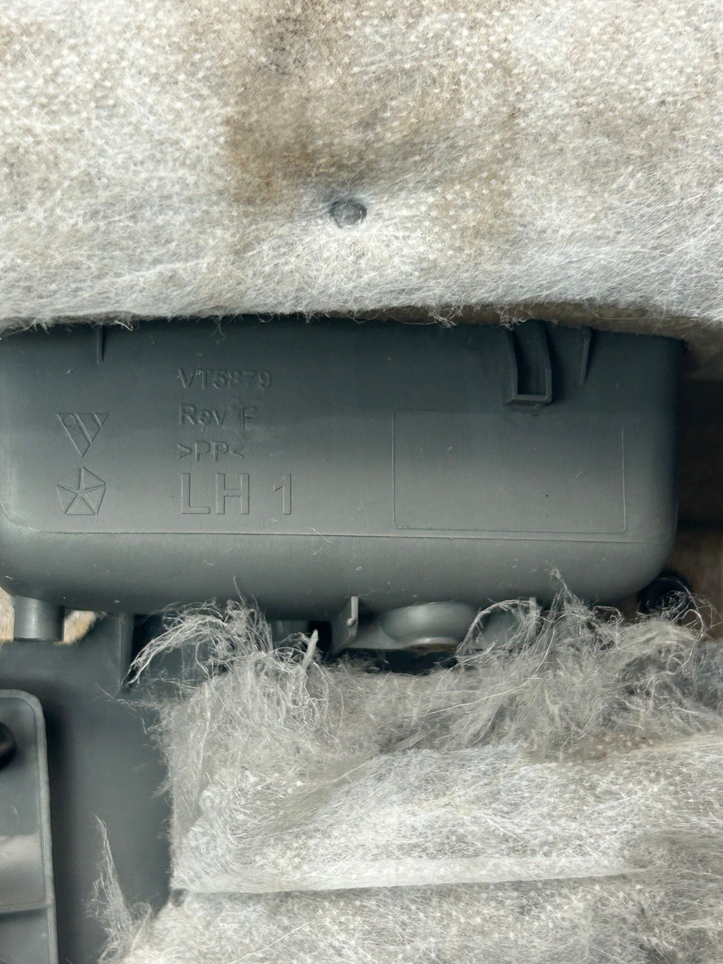 2005-2010 Jeep Grand Cherokee WK OEM Interior Front Driver Left Door Panel