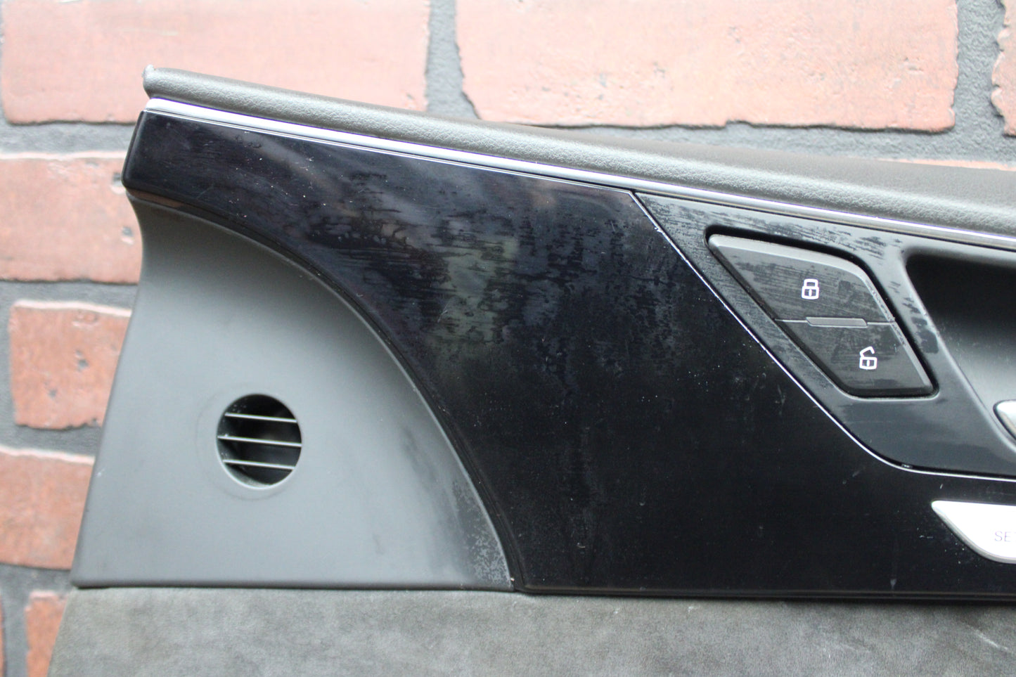 2011 - 2017 AUDI A8 FRONT PASSENGER RH SIDE INTERIOR DOOR PANEL TRIM COVER OEM