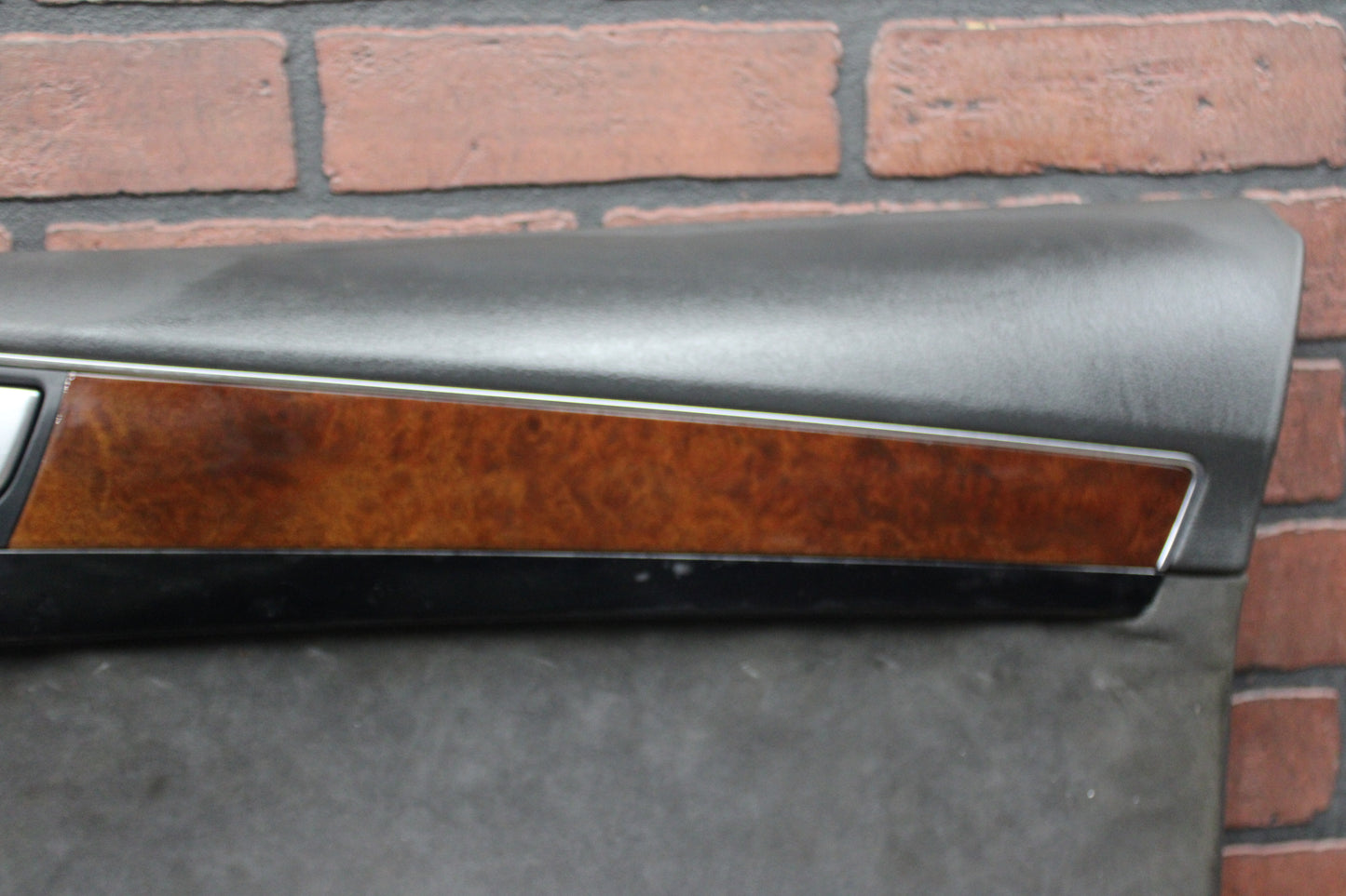 2011 - 2017 AUDI A8 FRONT PASSENGER RH SIDE INTERIOR DOOR PANEL TRIM COVER OEM