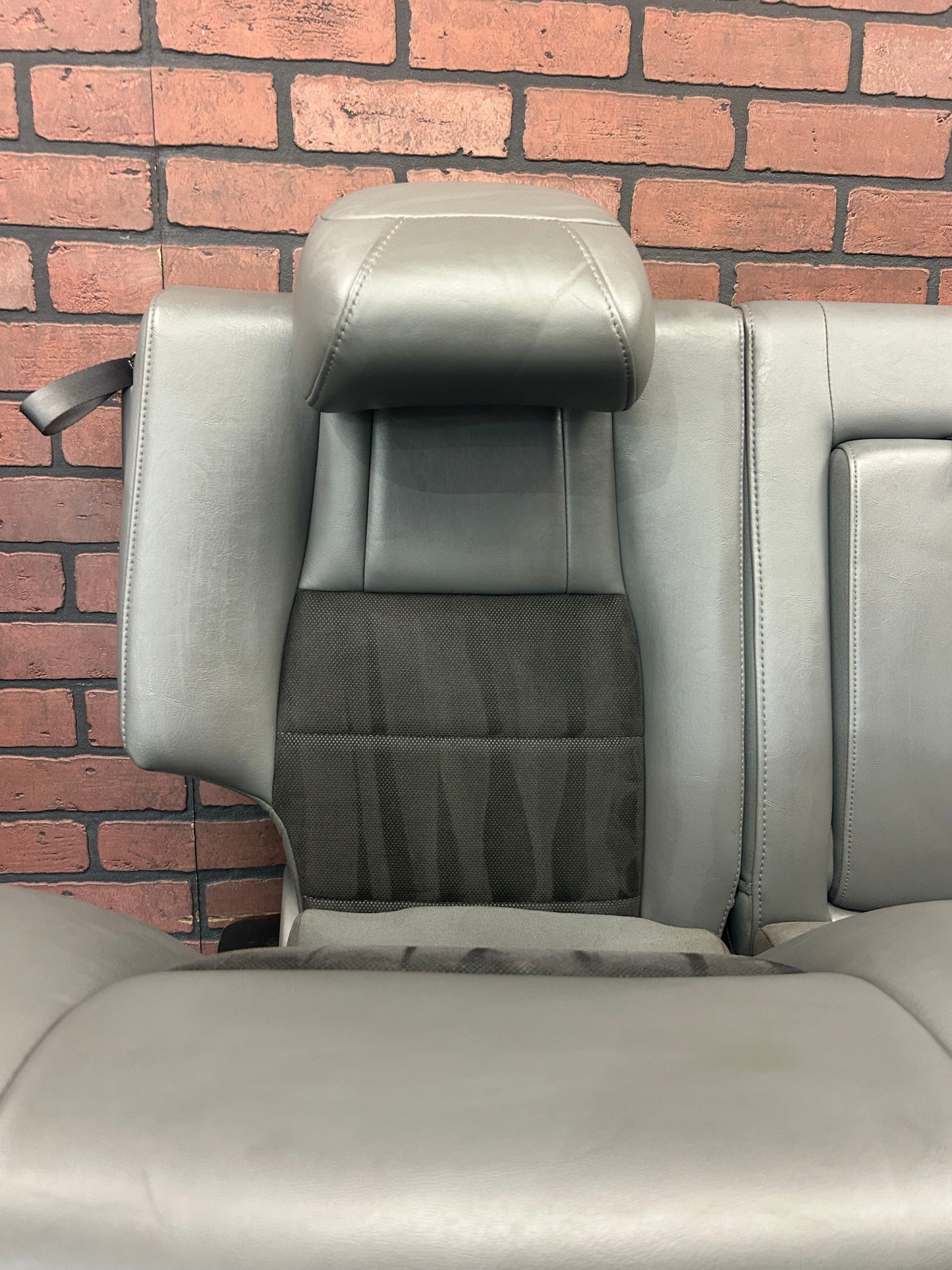 2005-2010 Jeep Grand Cherokee SRT8 Full Front Rear Seat Set Assembly OEM Gray