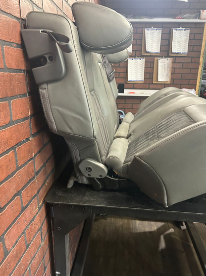 2005-2010 Jeep Grand Cherokee SRT8 Full Front Rear Seat Set Assembly OEM Gray