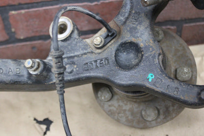 2005-2014 300C Dodge Charger Challenger SRT-8 Front Right Spindle/Knuckle Brembo