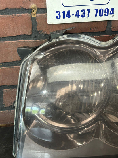 2005-2007 Jeep Grand Cherokee SRT8 Driver Left Headlight Assembly OEM