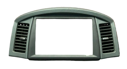 2005 - 2007 Jeep Grand Cherokee Interior Center Dash Radio Bezel Trim OEM