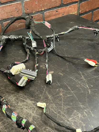 2006 Jeep Grand Cherokee 6.1 V8 Instrument Panel Dash Wiring Harness 56047448AD