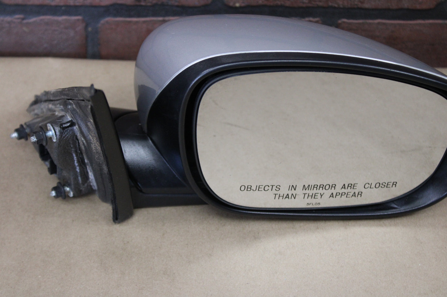 06-10 Chrysler 300C Dodge Magnum Charger SRT-8 Right Door Mirror Assembly Silver