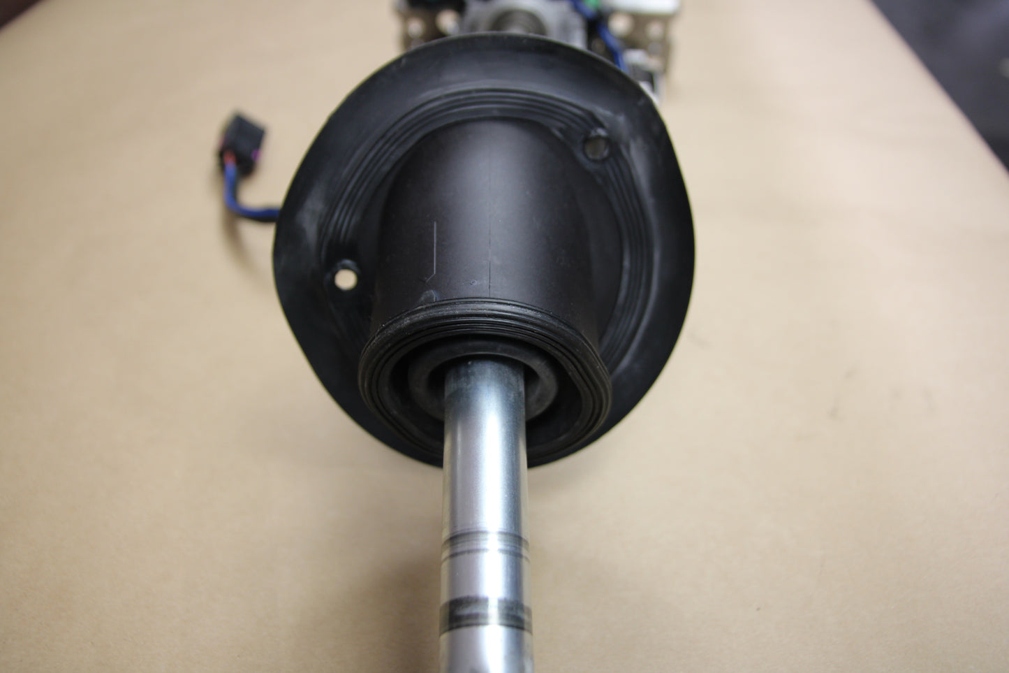 11-17 Audi D4 A8 A8L Steering Column Assembly 4H0 419 506 AD 4H0419506AD OEM