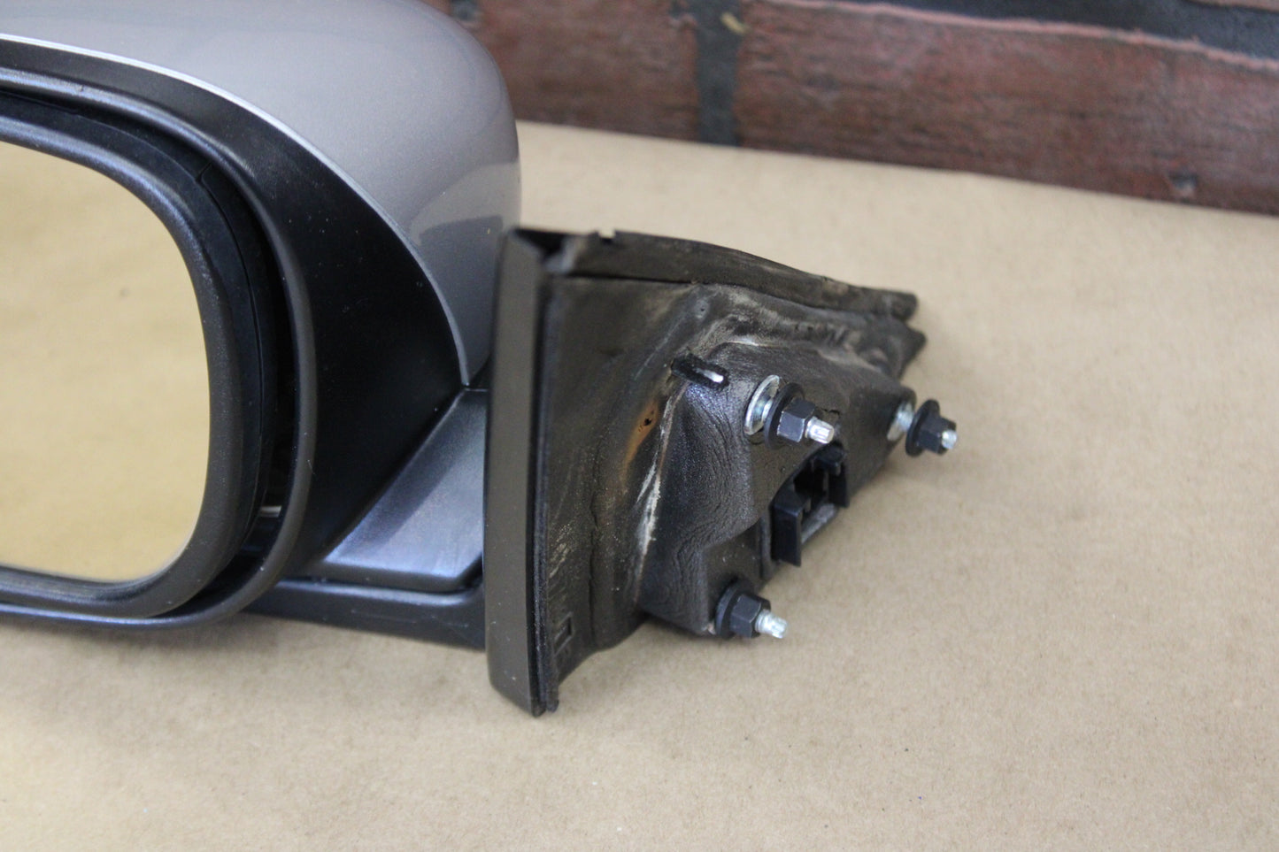 2006-2010 Chrysler 300C Dodge Magnum Charger SRT-8 Left Door Mirror Assembly PS2