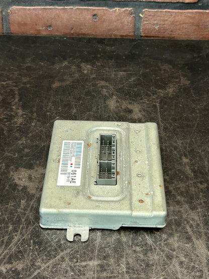 2006-2010 JEEP GRAND CHEROKEE SRT OEM TRANSFER CASE GEAR CONTROL MODULE COMPUTER