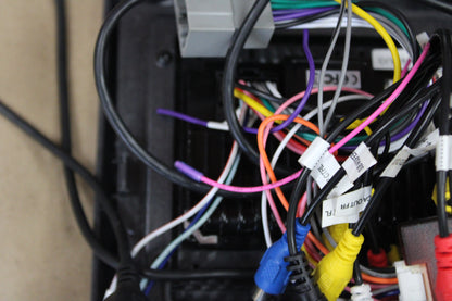 05-07 Chrysler 300C SRT8 Big Radio Screen Apple Carplay Bluetooth Upgrade Stereo