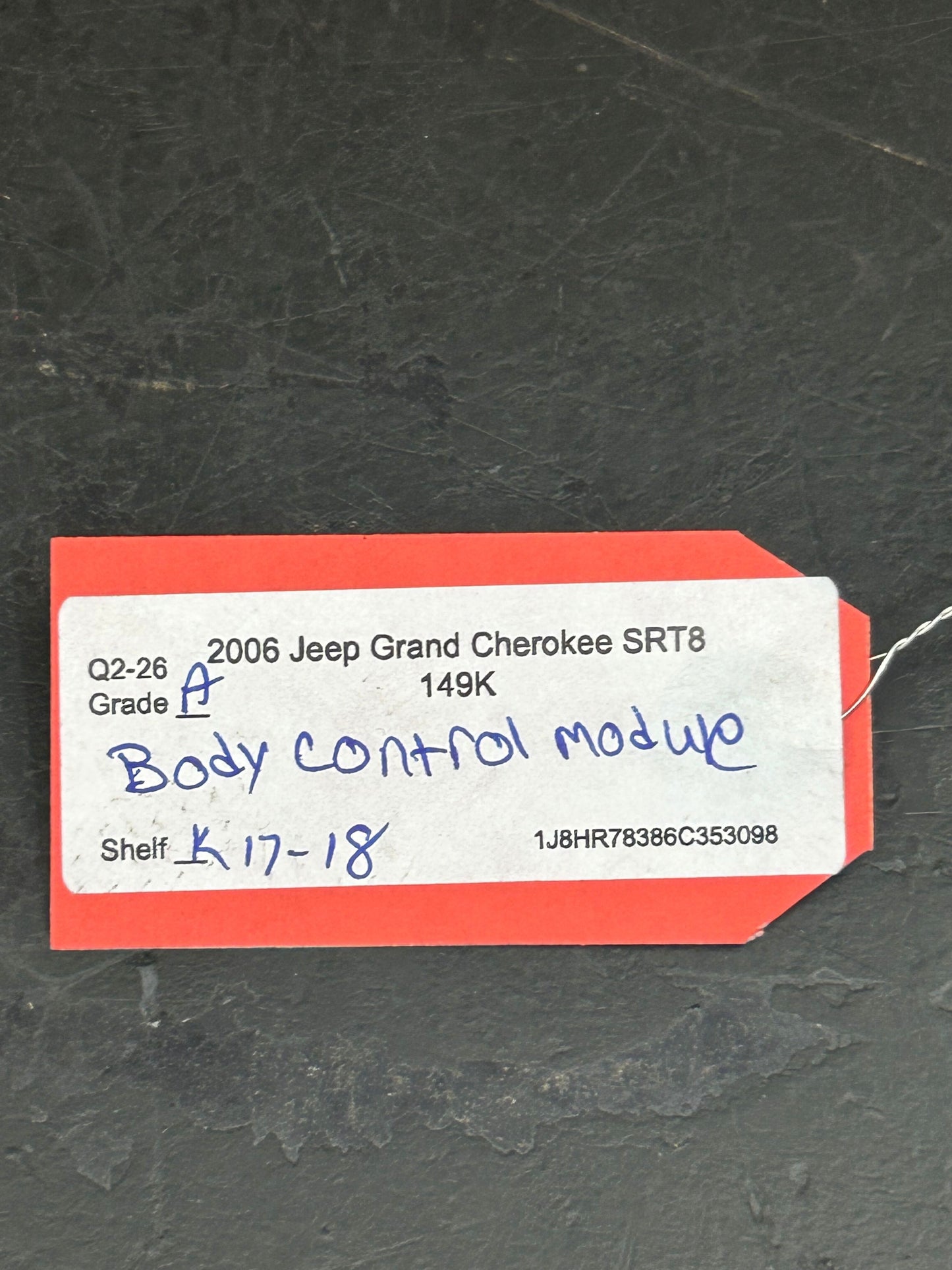 2005-2006 Jeep Grand Cherokee Body Control Module Fuse Box BCM 56050066AC OEM