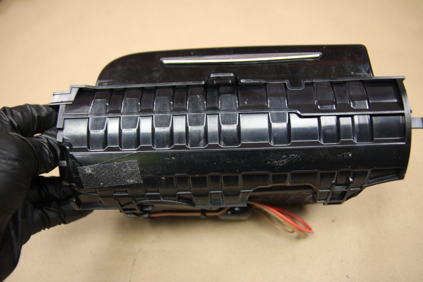 11-18 Audi A8L S8 Front Center Console Dual Cupholder Storage Tray OEM