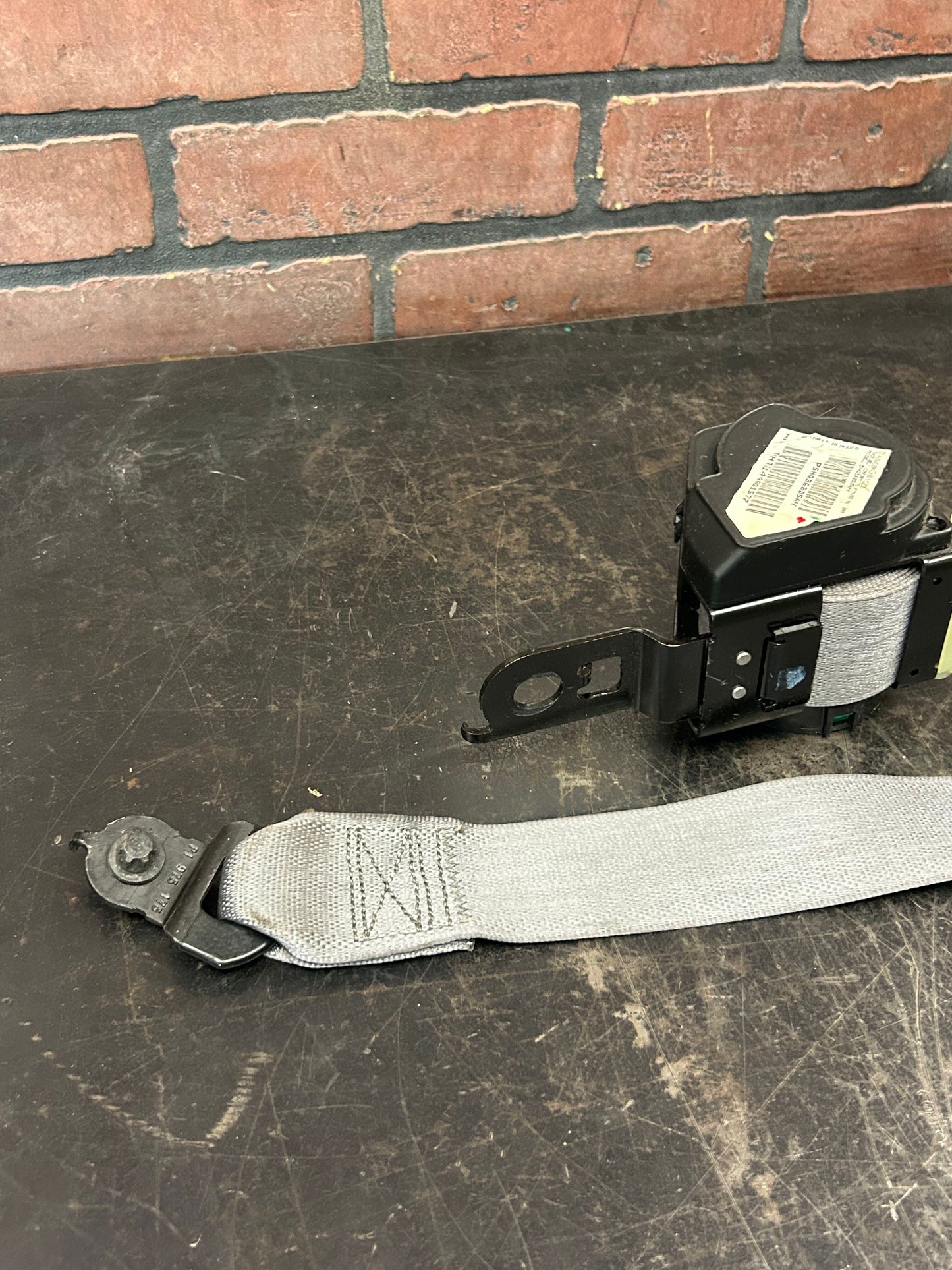 2006-2010 JEEP GRAND CHEROKEE SRT8 OEM FRONT REAR LEFT RIGHT SEAT BELT SET