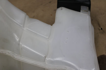 2005-2010 Chrysler 300 SRT8 6.1 Engine Coolant Overflow Reservoir Tank Assembly
