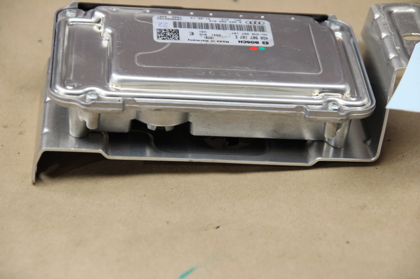 2011-2018 AUDI A8L ADAPTIVE CRUISE CONTROL MODULE UNIT OEM 4G0 907 107 E