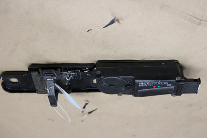 11-18 OEM Audi A8 Quattro Trunk Lid Lock Latch Striker Plate Motor 4H0 827 383 A