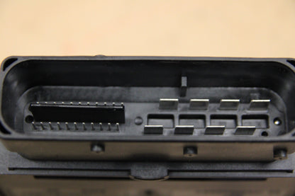 2012-2018 AUDI A8L ELECTRONIC PARKING BRAKE COMPUTER CONTROL MODULE OEM