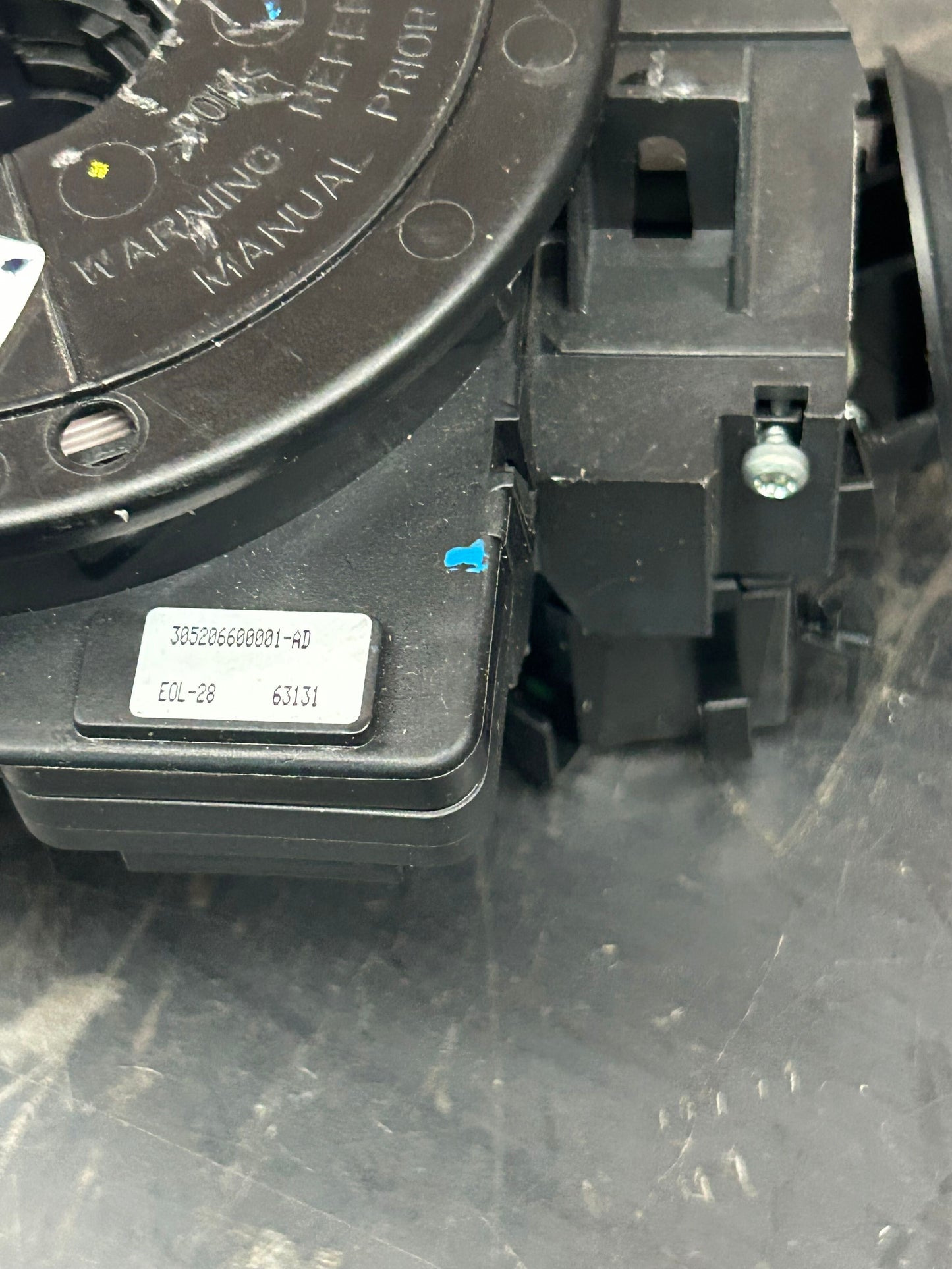 2005-2007 Jeep Grand Cherokee Commander Clock Spring Switches & Bezel OEM