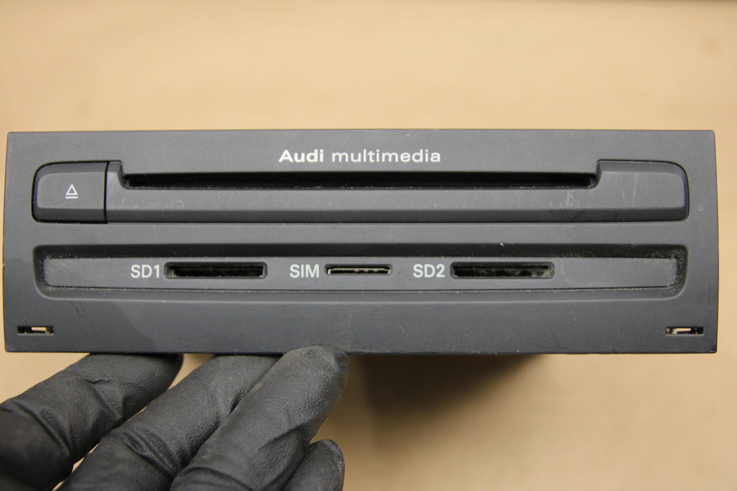2011-2014 AUDI A8L AUDIO RADIO RECEIVER CD DISC PLAYER MODULE OEM 4H0 035 746 F
