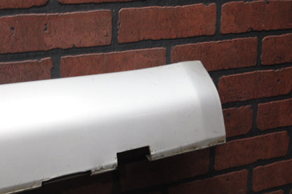 05-10 CHRYSLER 300 SRT8 OEM DRIVER LH SIDE SKIRT ROCKER PANEL MOLDING