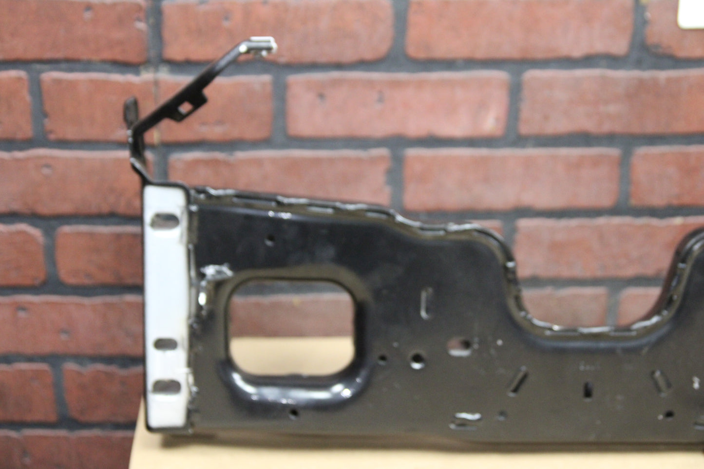 2011-2018 Audi A8 Quattro S8 Dash Crossmember 4H1-857-017-B 4h1857017a 49k OEM