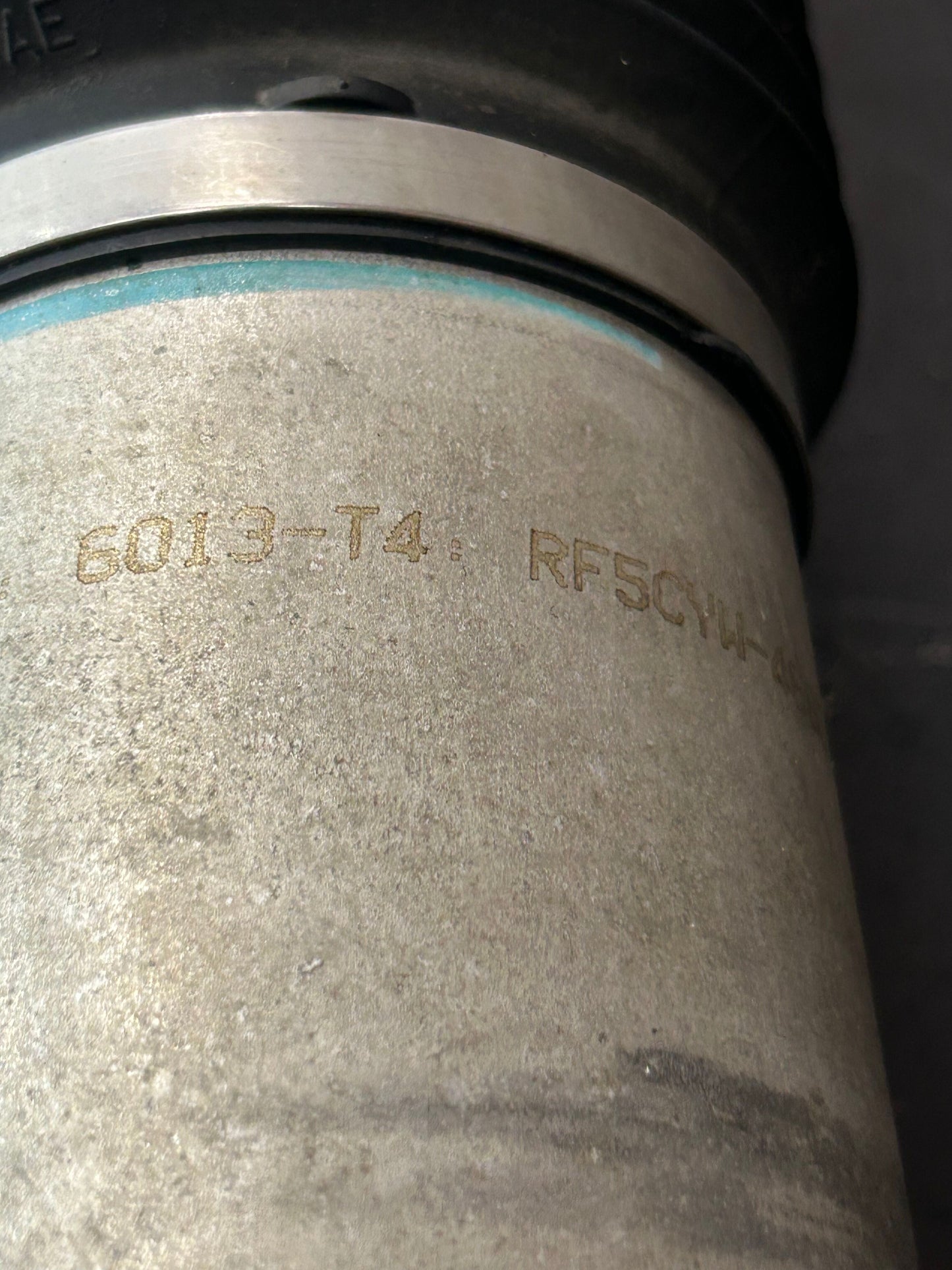 2006-2010 JEEP GRAND CHEROKEE WK1 SRT8 6.1L OEM REAR ALL WHEEL DRIVE TRAIN SHAFT