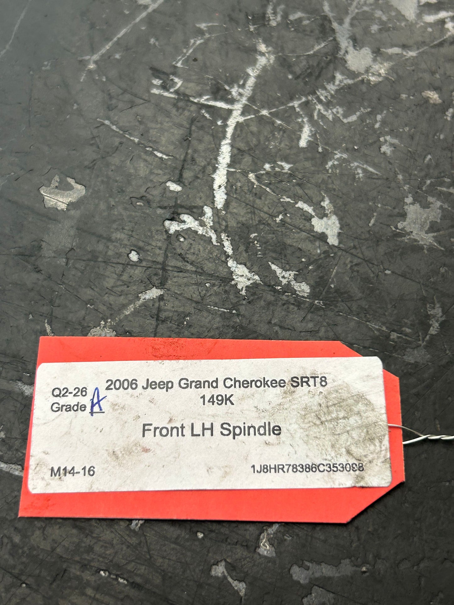 06 - 10 JEEP GRAND CHEROKEE SRT8 FRONT DRIVER SUSPENSION SPINDLE KNUCKLE OEM