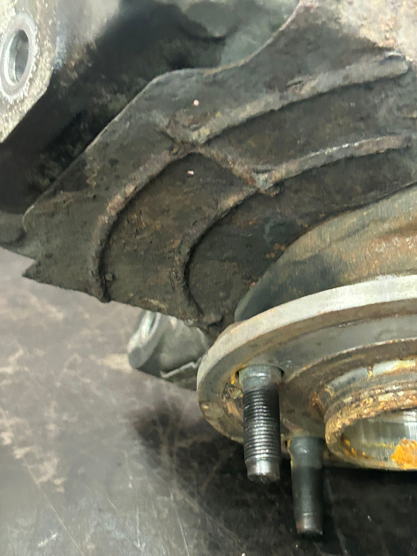 06 - 10 JEEP GRAND CHEROKEE SRT8 FRONT PASSENGER SUSPENSION SPINDLE KNUCKLE OEM