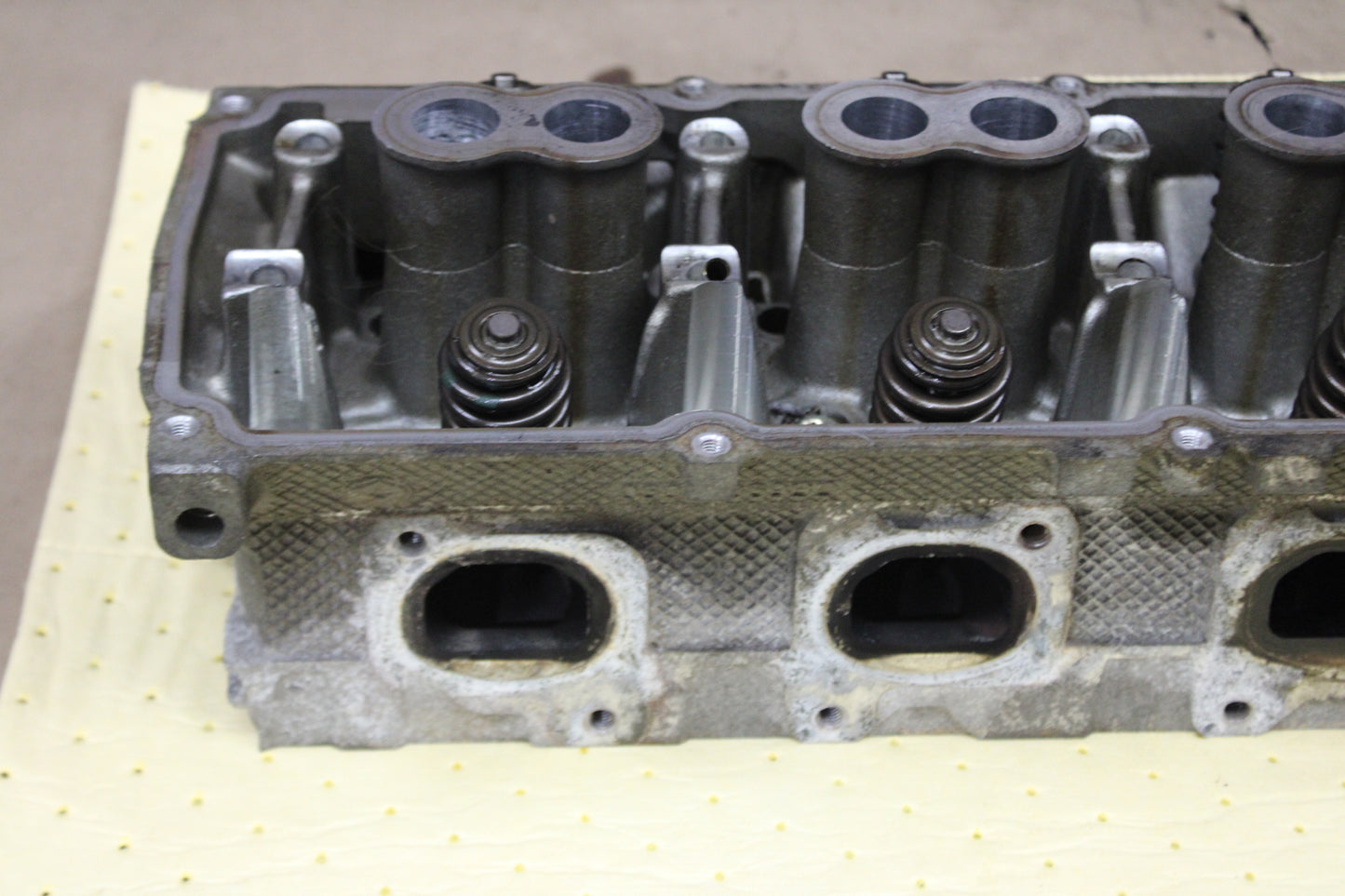 2011-2026 DODGE JEEP CHRYSLER SRT8 6.4L OEM PASSENGER RH ENGINE CYLINDER HEAD