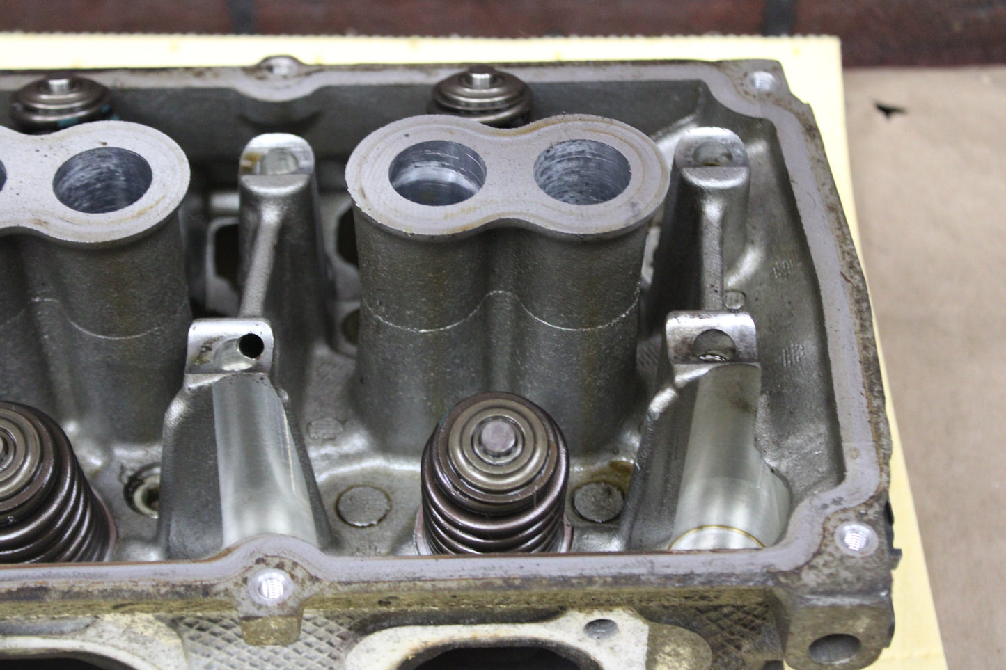 2011-2026 Dodge Jeep Chrysler 6.4l Hemi OEM Driver LH Cylinder Head 05037369BD