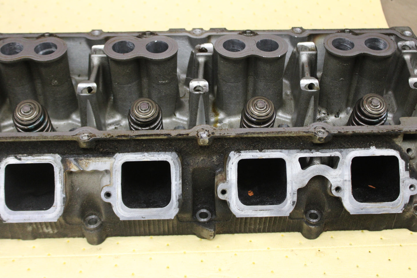 2011-2026 Dodge Jeep Chrysler 6.4l Hemi OEM Driver LH Cylinder Head 05037369BD