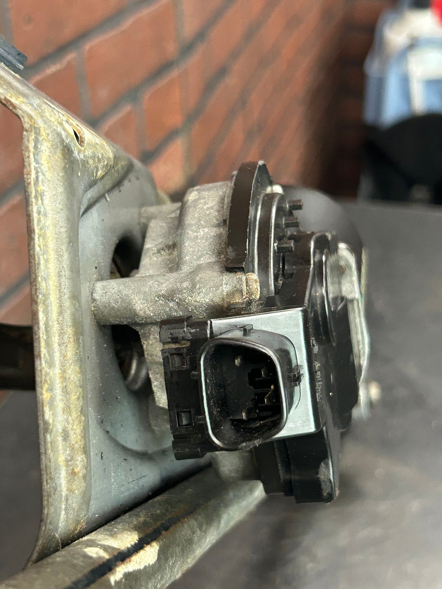 2005-2007 Jeep Grand Cherokee Windshield Wiper Motor Assembly 55156313AB