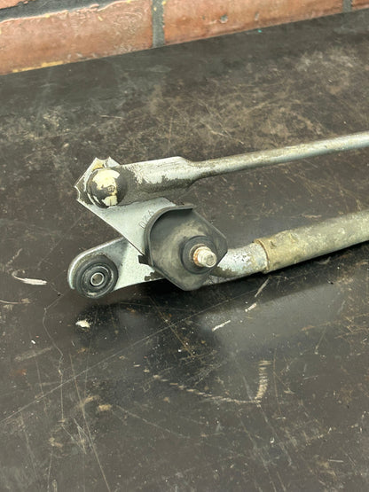 2005-2007 Jeep Grand Cherokee Windshield Wiper Motor Assembly 55156313AB