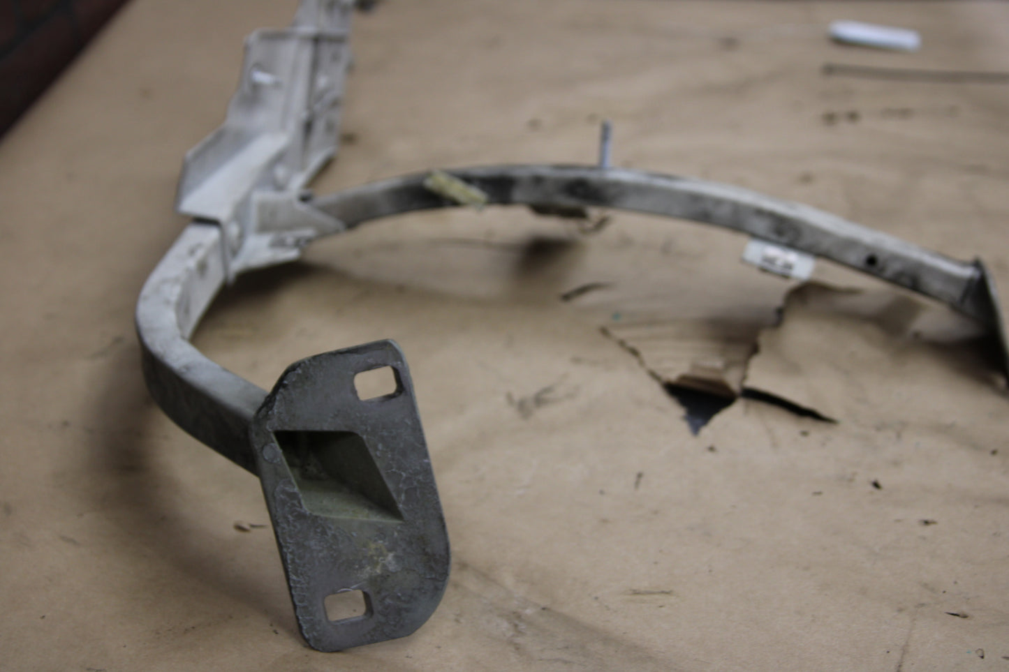 2011-2018 Audi A8L S8 Front Driver Left Fender Support Mount Bracket OEM