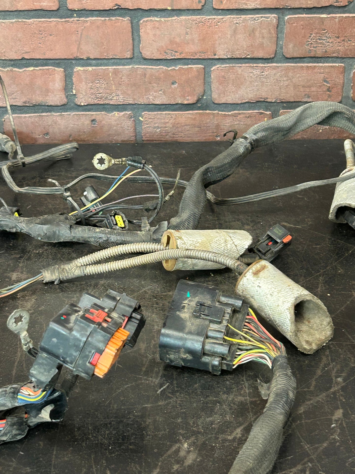2006 JEEP GRAND CHEROKEE SRT8 6.1L ENGINE WIRE WIRING HARNESS ASSEMBLY OEM