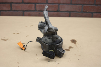 2011-2018 AUDI A8L QUATTRO TRANSMISSION LEFT DRIVER SIDE MOUNT BRACKET OEM