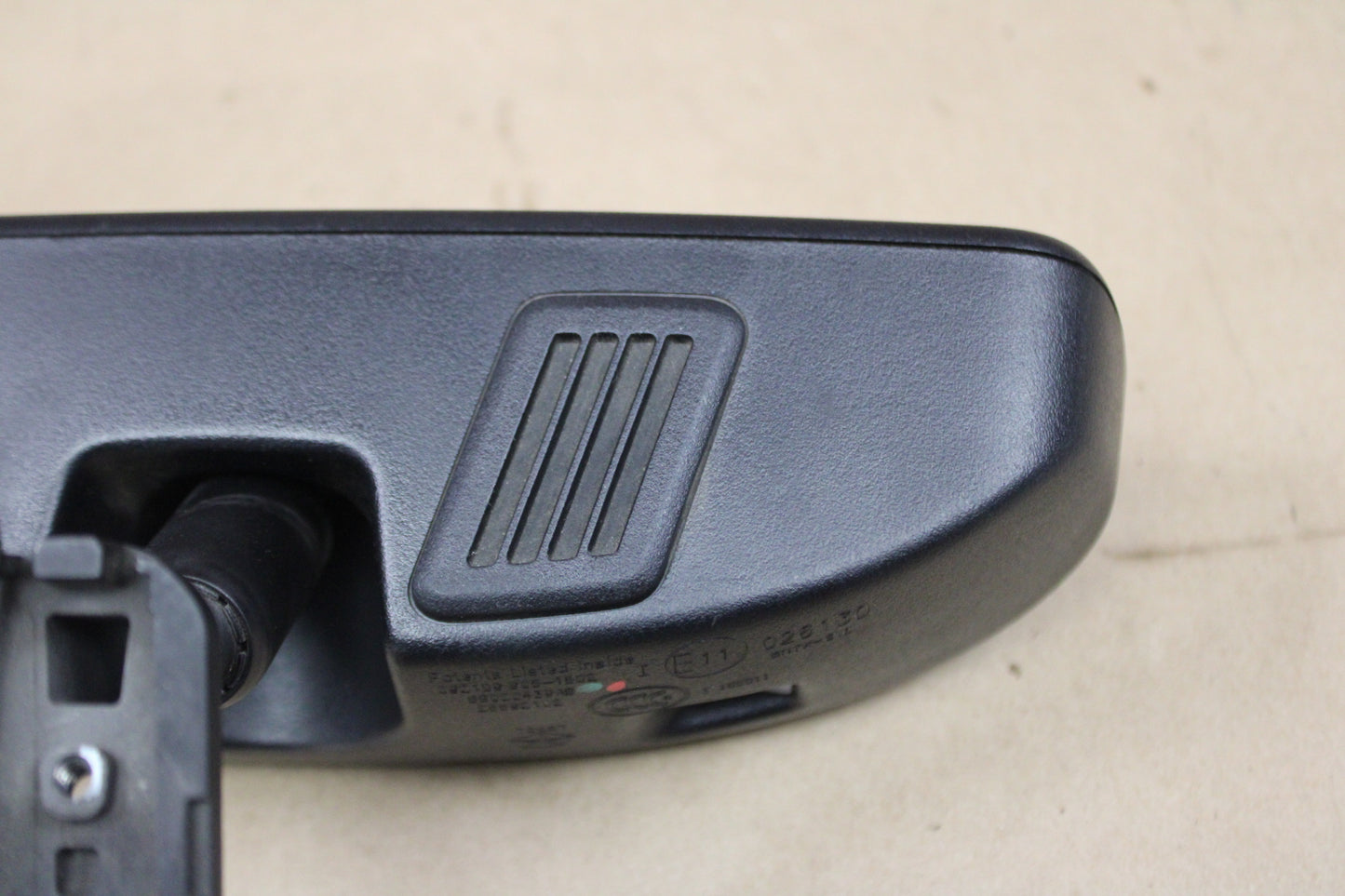 08-10 Challenger Charger Magnum Liberty Interior Rear View Mirror 68020439AB