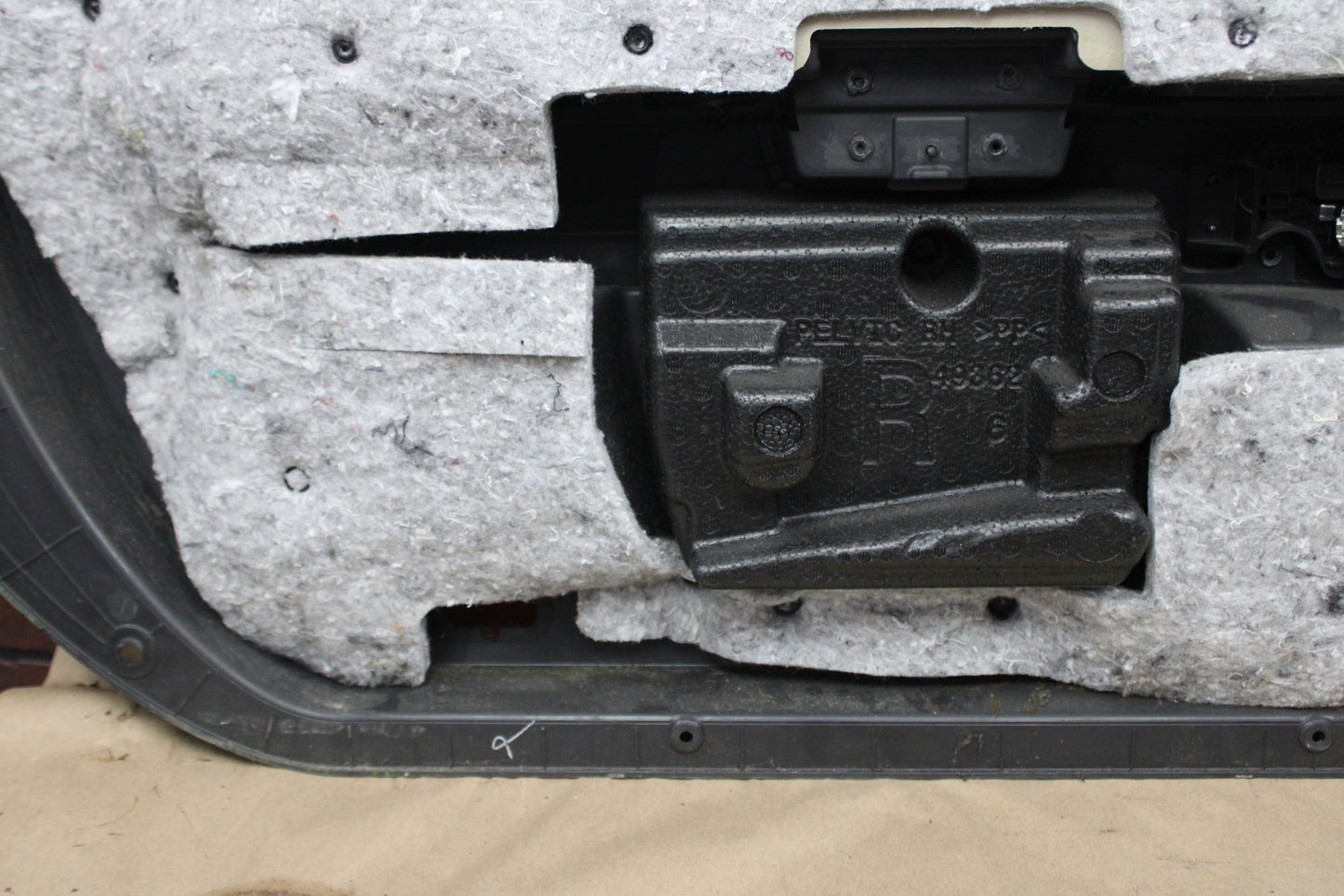 2008-2014 Dodge Challenger SRT8 Front Passenger RH Door Panel 1FU101DVAL OEM