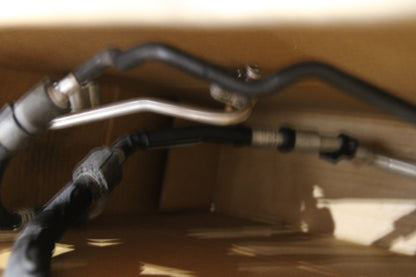 2011-2018 Audi A8 Quattro S8 AC A/C Tube With A/C Lines Attached 4H0260712H OEM