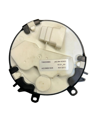 Harley Davidson OEM Combination Analog Speedometer/ Tac 70900068A
