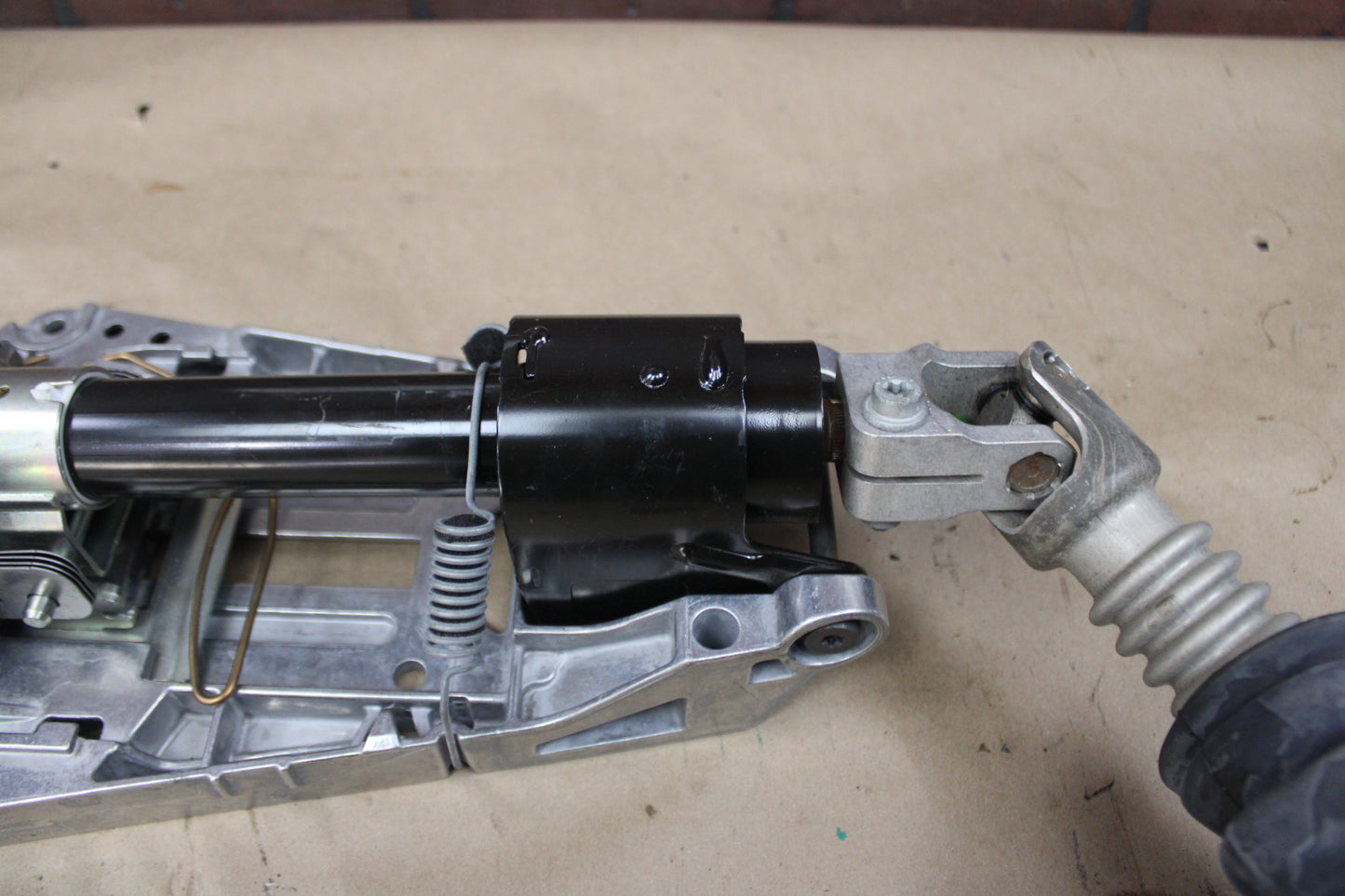 2011-14 Charger Challenger 300 SRT8 Steering Column Assembly 05057577AC OEM