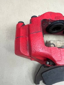 05-06 Dodge Ram Viper Truck SRT-10 Front Brake Calipers Driver & Passenger Set