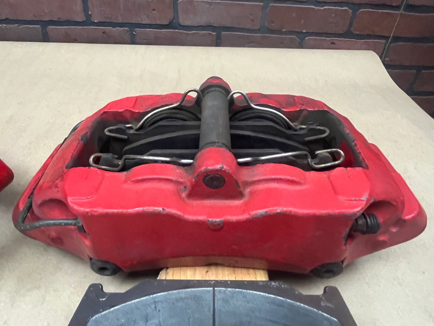 05-06 Dodge Ram Viper Truck SRT-10 Front Brake Calipers Driver & Passenger Set