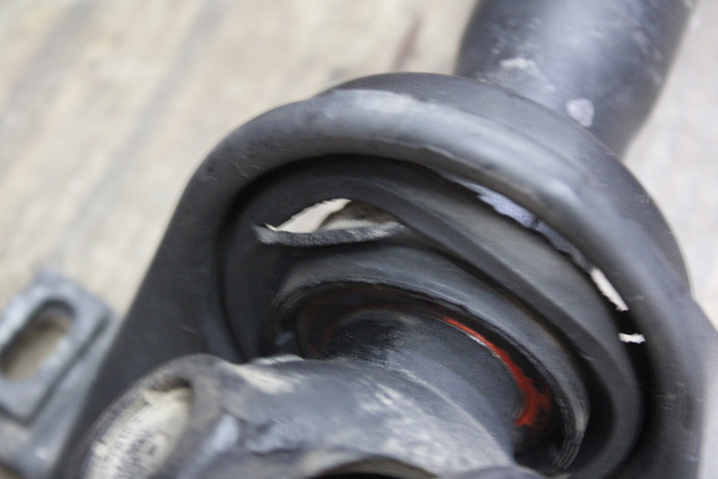 11-14 CHALLENGER SRT8 OEM MANUAL DRIVE SHAFT TRAIN LINE 05038545AA