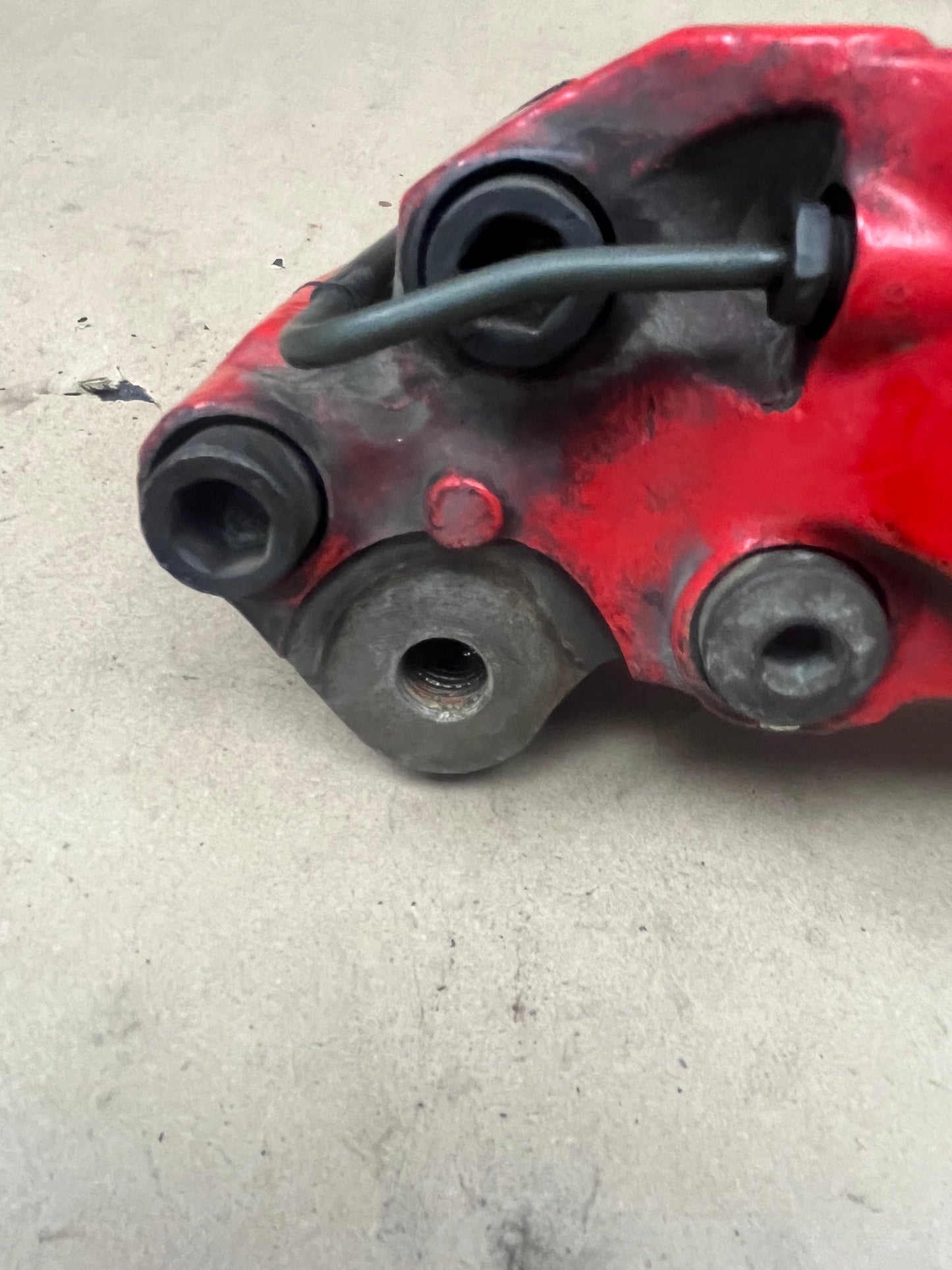 2005-2006 Dodge Ram 1500 SRT-10 8.3L Front Driver Left Brake Caliper W/No Pads