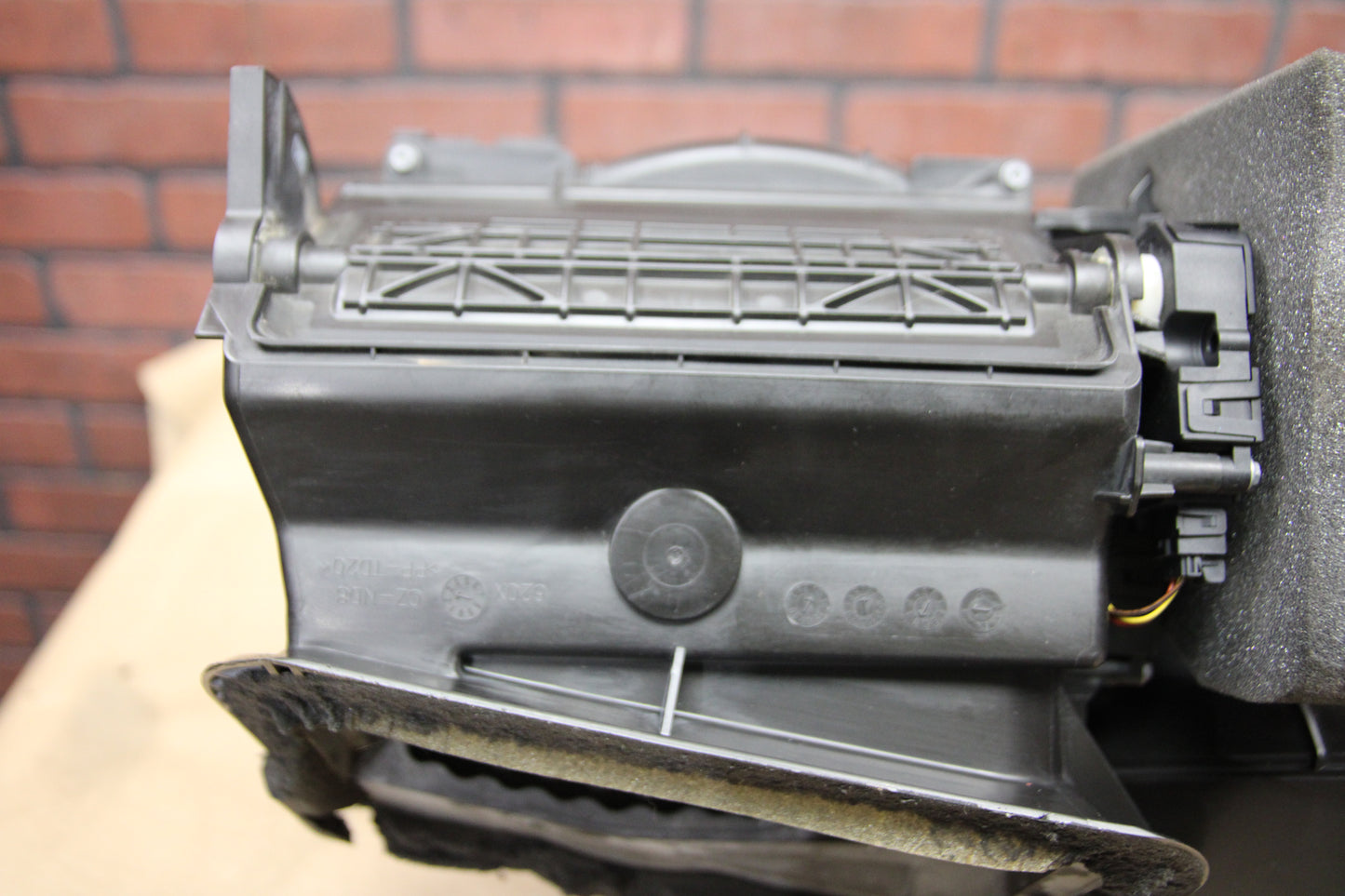 2014 AUDI A8 QUATTRO HVAC AC CLIMATE HEATER BLOWER HOUSING BOX OEM